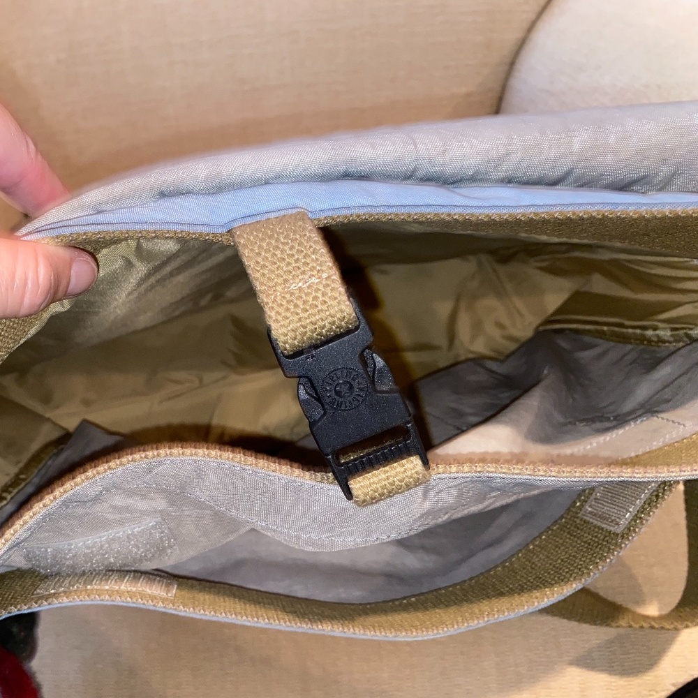 Kipling Large Messenger Bag - Picture 14 of 16